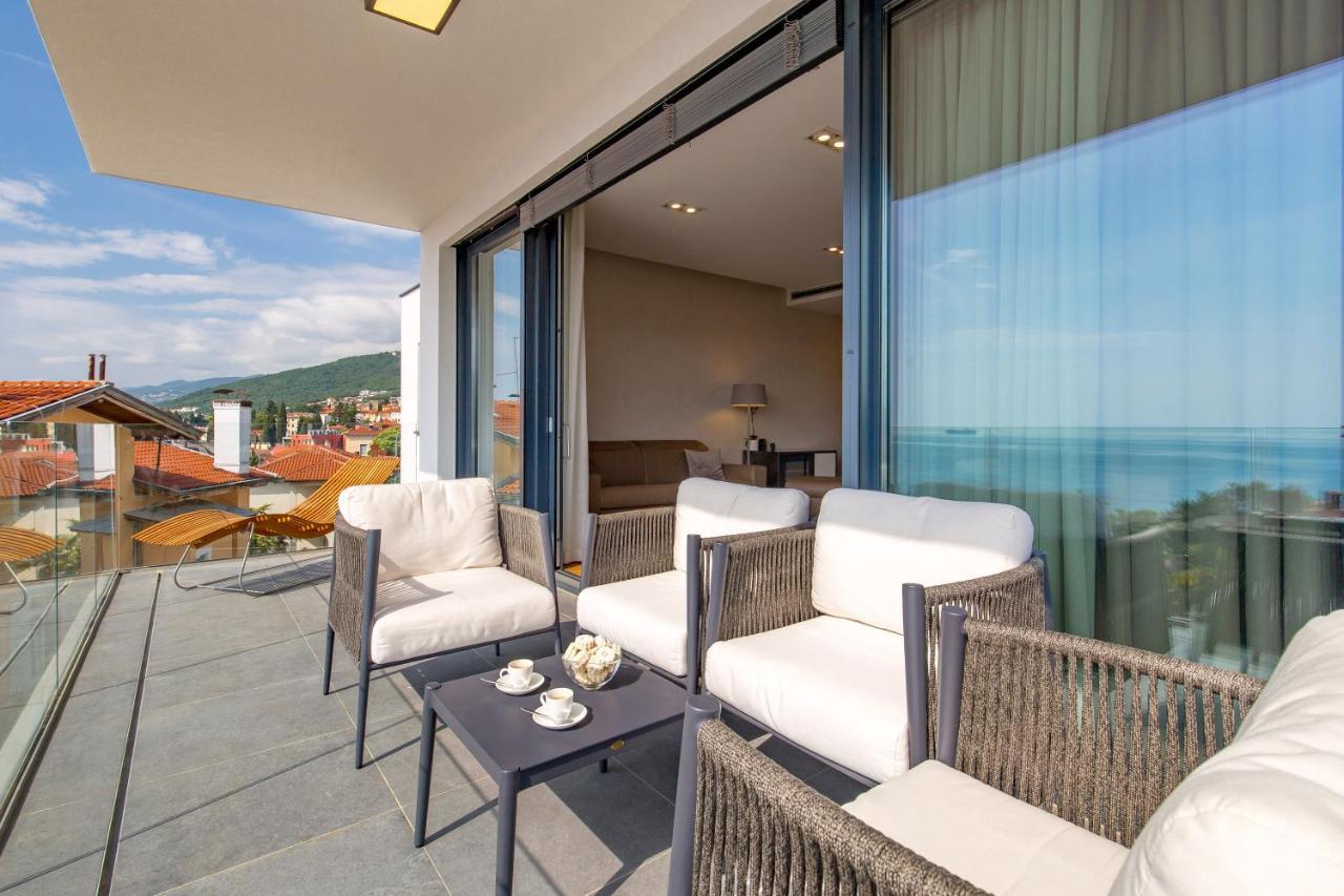 Luxury Apartment Iris Adriatica ***** Opatija Exterior photo