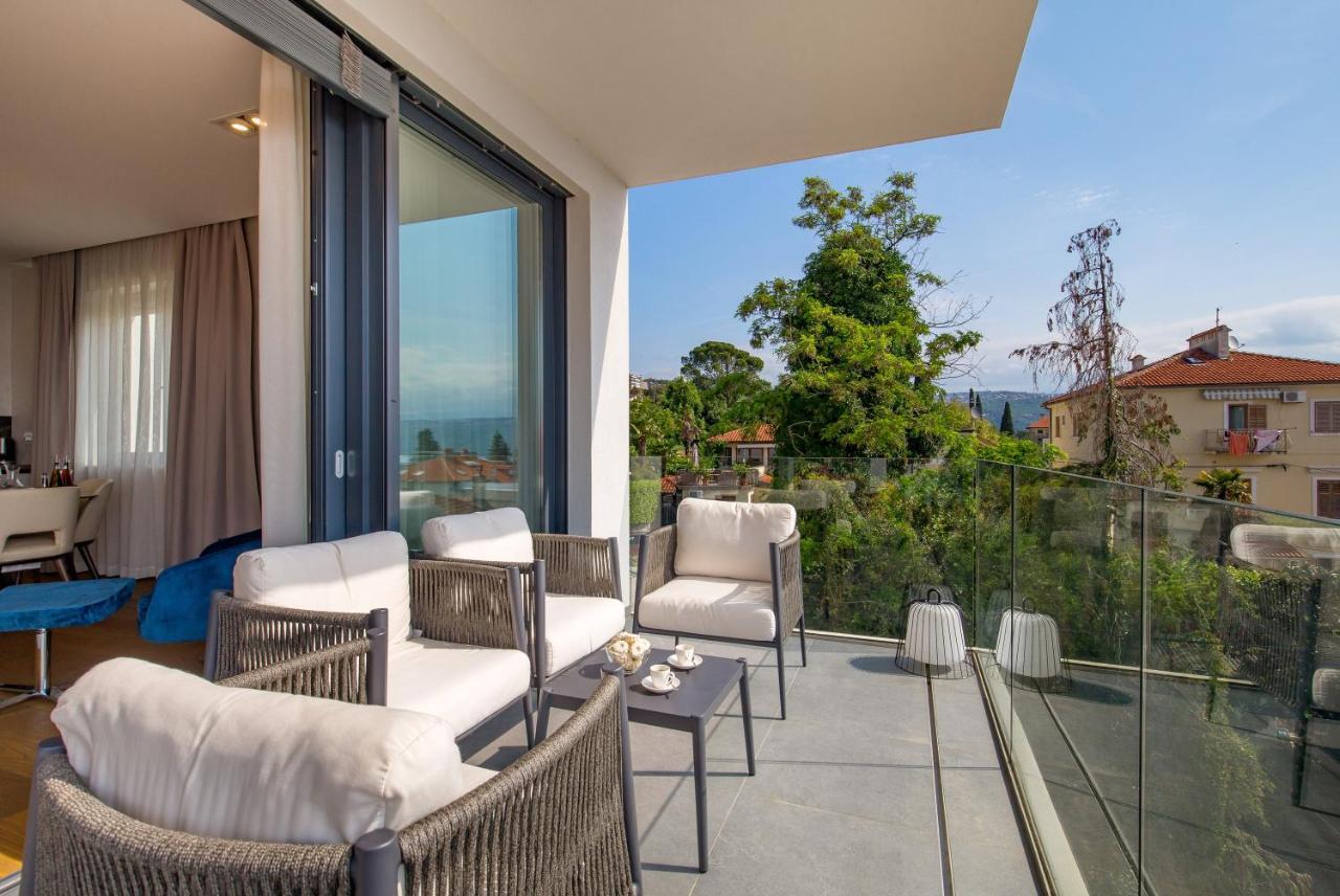 Luxury Apartment Iris Adriatica ***** Opatija Exterior photo
