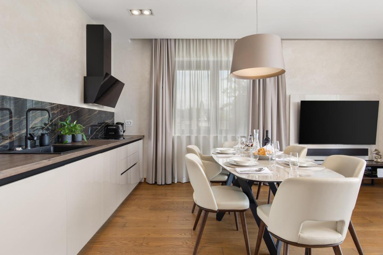 Luxury Apartment Iris Adriatica ***** Opatija Exterior photo